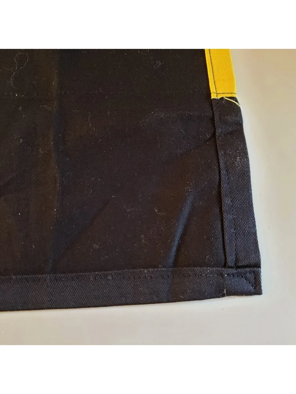 Black and Yellow Cloth Placemats Tropical Hawaii Tiki 17x13 QTY 4 Hibiscus Palm